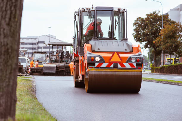 Why Choose Us For All Your Driveway Paving Needs in Urbandale, IA?